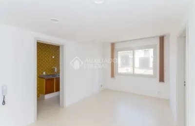 Apartamento com 1 quarto para alugar na rua doutor barros cassal, 666, floresta, porto alegre, 41 m2 por r$ 1.720