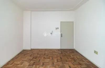 Apartamento com 2 quartos para alugar na rua jerônimo coelho, 95, centro histórico, porto alegre, 55 m2 por r$ 2.000