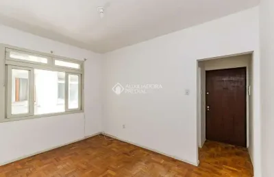 Apartamento com 1 quarto para alugar na rua washington luiz, 854, centro histórico, porto alegre, 32 m2 por r$ 1.150
