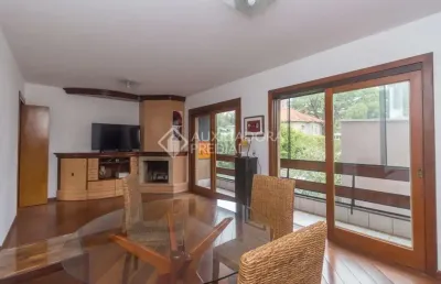 Apartamento com 2 quartos para alugar na rua faria santos, 122, petrópolis, porto alegre, 92 m2 por r$ 2.200
