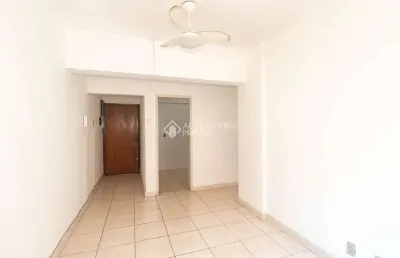 Apartamento com 1 quarto para alugar na rua marechal floriano peixoto, 375, centro histórico, porto alegre, 32 m2 por r$ 1.000