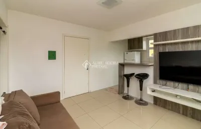 Apartamento com 1 quarto para alugar na rua marciano ribeiro, 86, medianeira, porto alegre, 40 m2 por r$ 1.800