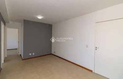 Apartamento com 2 quartos para alugar na rua doutor campos velho, 1756, cristal, porto alegre, 50 m2 por r$ 1.850