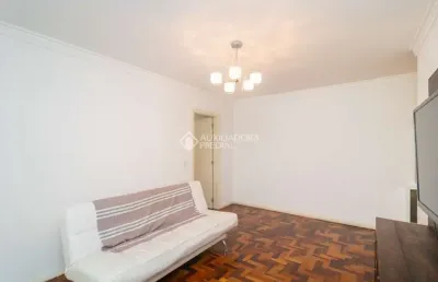 Apartamento com 2 quartos para alugar na rua barão de teffe, 130, menino deus, porto alegre, 120 m2 por r$ 2.700