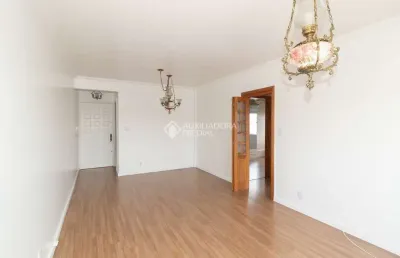 Apartamento com 2 quartos para alugar na rua luiz de camões, 415, santo antônio, porto alegre, 82 m2 por r$ 2.500