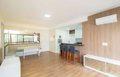 Apartamento com 3 quartos para alugar na rua porto calvo, 104, ipanema, porto alegre, 92 m2 por r$ 4.600