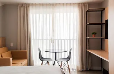 Apartamento com 1 quarto para alugar na rua vinte e quatro de outubro, 1585, auxiliadora, porto alegre, 24 m2 por r$ 3.600