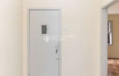 Apartamento com 3 quartos para alugar na rua visconde do herval, 706, menino deus, porto alegre, 110 m2 por r$ 1.800