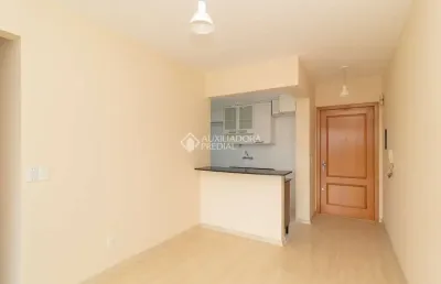 Apartamento com 3 quartos para alugar na rua wilson adnislen freitas de paiva, 41, cavalhada, porto alegre, 105 m2 por r$ 2.790