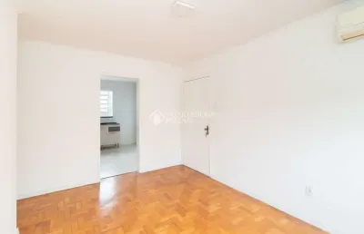 Apartamento com 2 quartos para alugar na rua upamaroti, 1301, cristal, porto alegre, 62 m2 por r$ 1.500