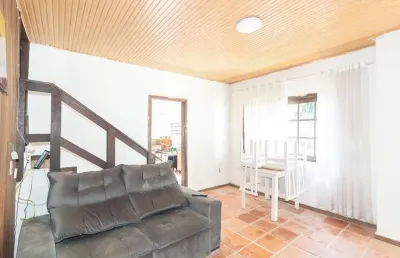 Casa em condomínio fechado com 3 quartos para alugar na estrada antônio borges, 1684, belém velho, porto alegre, 7736 m2 por r$ 5.000