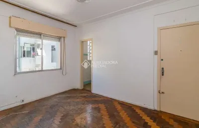 Apartamento com 1 quarto para alugar na avenida alberto bins, 829, independência, porto alegre, 38 m2 por r$ 1.200