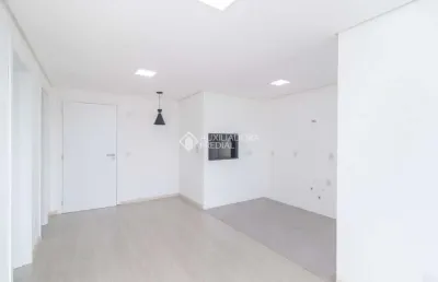 Apartamento com 1 quarto para alugar na rua barão do triunfo, 261, menino deus, porto alegre, 44 m2 por r$ 2.850