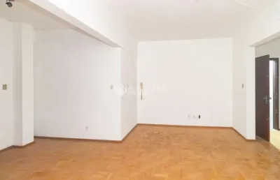 Apartamento com 3 quartos para alugar na avenida independência, 1139, independência, porto alegre, 104 m2 por r$ 3.000