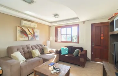 Casa em condomínio fechado com 3 quartos para alugar na rua carlos nobre, 195, ipanema, porto alegre, 200 m2 por r$ 4.900