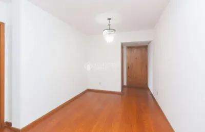 Apartamento com 3 quartos para alugar na rua portugal, 399, são joão, porto alegre, 79 m2 por r$ 3.800
