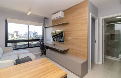 Apartamento com 1 quarto para alugar na rua professor freitas e castro, 300, azenha, porto alegre, 41 m2 por r$ 3.000
