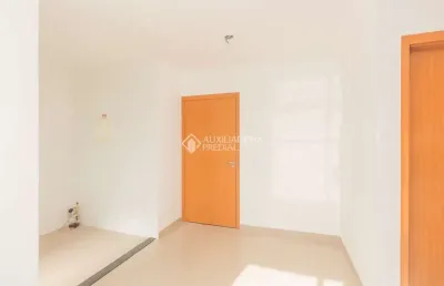 Apartamento com 2 quartos para alugar na avenida ernesto neugebauer, 820, humaitá, porto alegre, 50 m2 por r$ 1.700