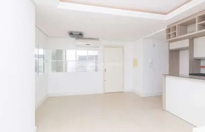 Apartamento com 2 quartos para alugar na rua aracaí, 60, vila ipiranga, porto alegre, 69 m2 por r$ 2.900