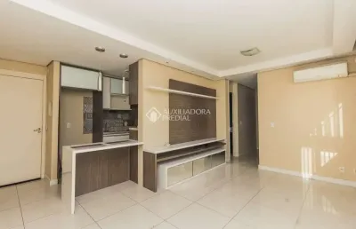 Apartamento com 3 quartos para alugar na avenida josé aloísio filho, 411, humaitá, porto alegre, 71 m2 por r$ 2.200