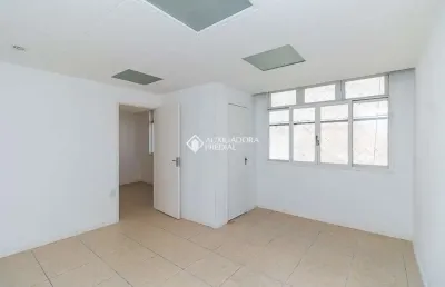 Sala comercial para alugar na rua dos andradas, 1711, centro histórico, porto alegre, 45 m2 por r$ 800