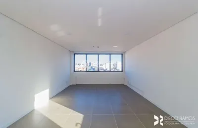 Sala comercial para alugar na avenida assis brasil, 2827, cristo redentor, porto alegre, 39 m2 por r$ 2.300