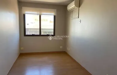 Sala comercial para alugar na avenida borges de medeiros, 2105, praia de belas, porto alegre, 37 m2 por r$ 1.500