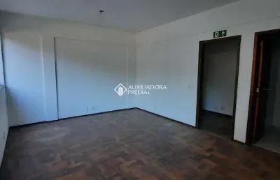 Sala comercial para alugar na rua vinte e quatro de outubro, 1557, moinhos de vento, porto alegre, 31 m2 por r$ 869
