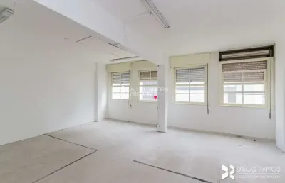 Sala comercial para alugar na praça otávio rocha, 179, centro histórico, porto alegre, 40 m2 por r$ 815