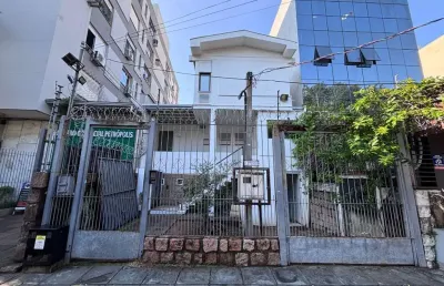 Casa comercial para alugar na rua santa cecília, 1753, santana, porto alegre, 300 m2 por r$ 4.980