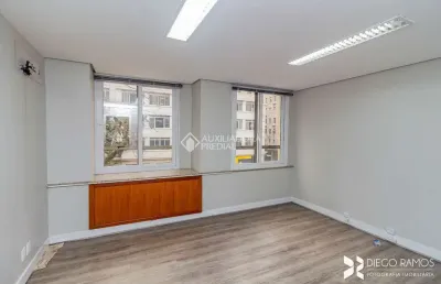 Sala comercial para alugar na rua siqueira campos, 1193, centro histórico, porto alegre, 90 m2 por r$ 1.500