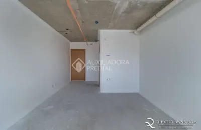Sala comercial para alugar na avenida assis brasil, 2827, passo da areia, porto alegre, 32 m2 por r$ 1.500