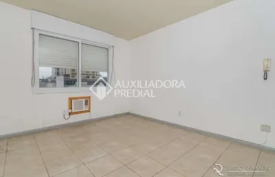 Sala comercial para alugar na rua bezerra de menezes, 87, passo da areia, porto alegre, 23 m2 por r$ 580