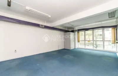 Sala comercial para alugar na rua dos andradas, 800, centro histórico, porto alegre, 130 m2 por r$ 1.700