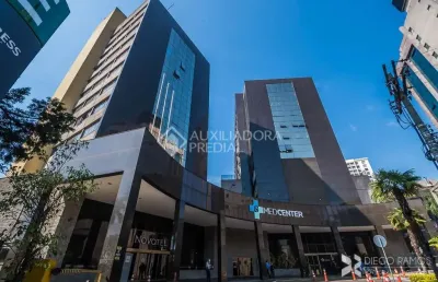 Sala comercial para alugar na avenida soledade, 569, três figueiras, porto alegre, 126 m2 por r$ 8.602