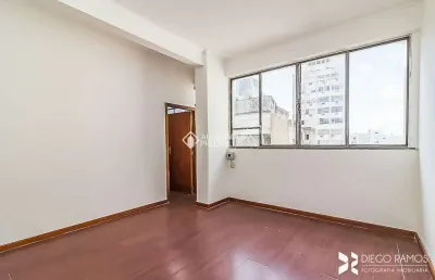 Sala comercial para alugar na rua professor annes dias, 112, centro histórico, porto alegre, 30 m2 por r$ 600
