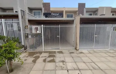 Casa com 3 quartos à venda na rua pia lazzari bertoldi, 650, campo de santana, curitiba, 81 m2 por r$ 300.000