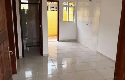 Casa em condomínio fechado com 2 quartos à venda na travessa piên, 449, estados, fazenda rio grande por r$ 200.000