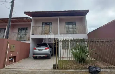 Casa com 3 quartos à venda na Rua Rodolfo Serzedelo, 709, Uvaranas, Ponta Grossa