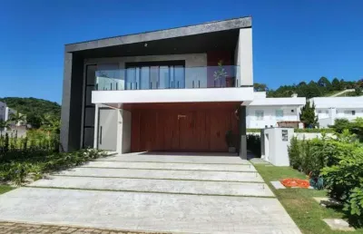 Casa com 04 dormitórios sendo 04 suítes à venda, 382 m² por r$ 6.300.000,00- praia brava - itajaí/sc