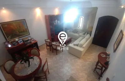 Linda casa de 4 dormitórios no planalto paulista para venda!