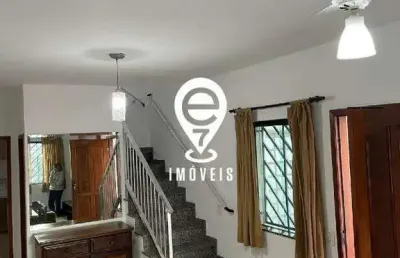 Lindo sobrado para locação de 3 dormitórios na vila gumercindo!