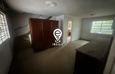 Imóvel com terreno de 157m² à venda próximo ao metrô saúde.