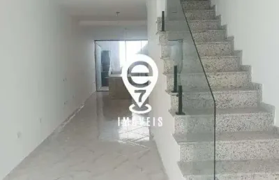 Sobrado de 3 dormitórios para venda na vila gumercindo!