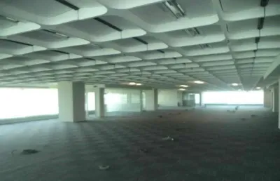 Sala comercial à venda na Avenida Maria Coelho Aguiar, Jardim São Luís, São Paulo