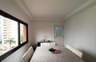 Apartamento localizado na parte mais nobre do campo belo