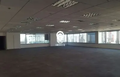 Conjunto de 267m para locação apenas 650m da estação berrini