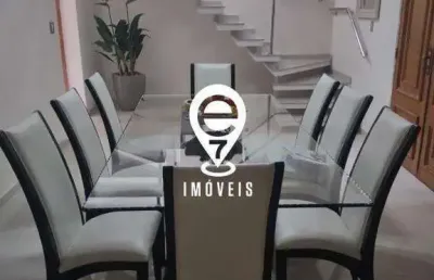 Vende belíssimo sobrado de 04 dormitórios no jardim da saúde