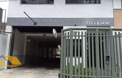 Vendo lindo apartamento de 2 quartos e elevador no paissandu