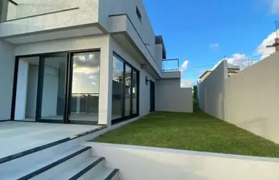 Casa à venda no bairro alphaville (abrantes) em camaçari/ba